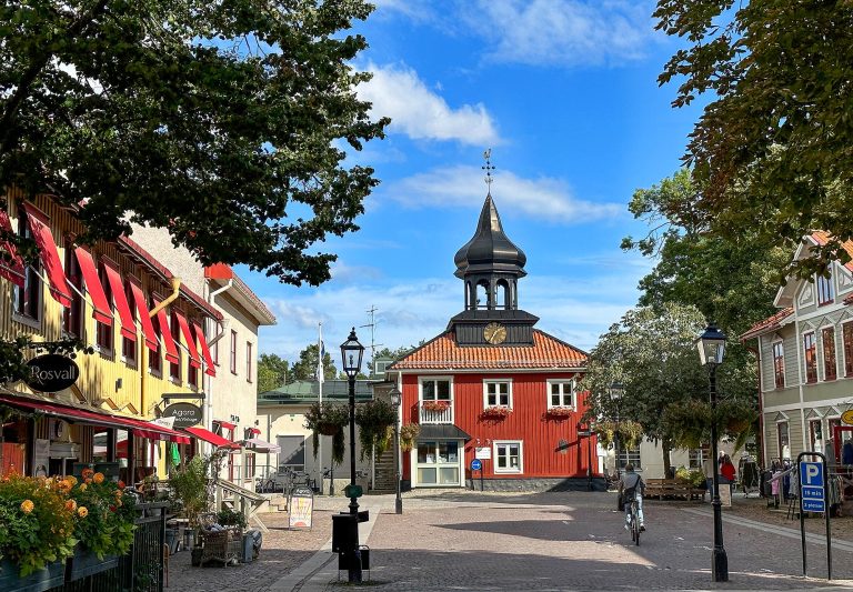 trosa-radstugan-torget-sommar